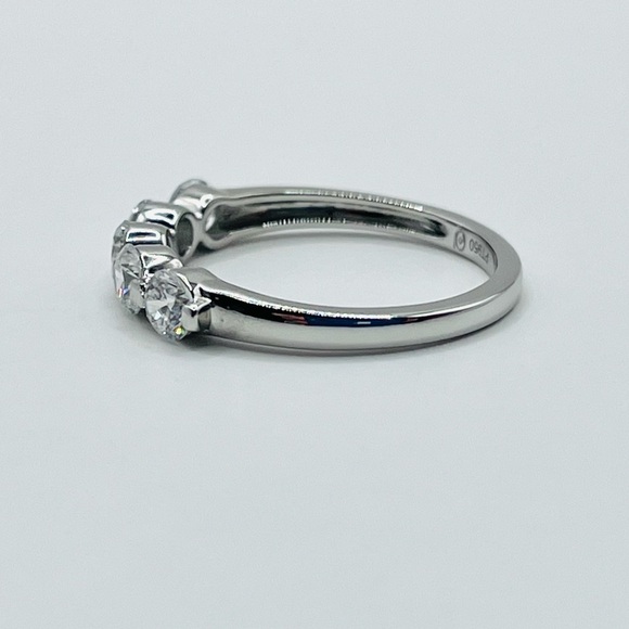 1.00 CT 950 Platinum Brilliant Round Five Stones VS2 Lab Diamond Ring Band - Picture 5 of 8